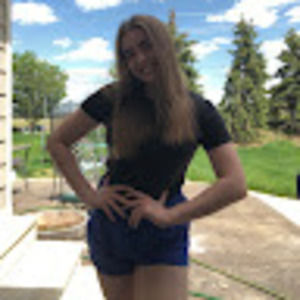 Meet your Posher, Elliette